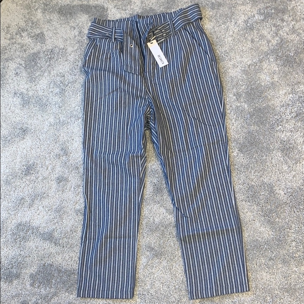 BB Dakota size 8 crop pant